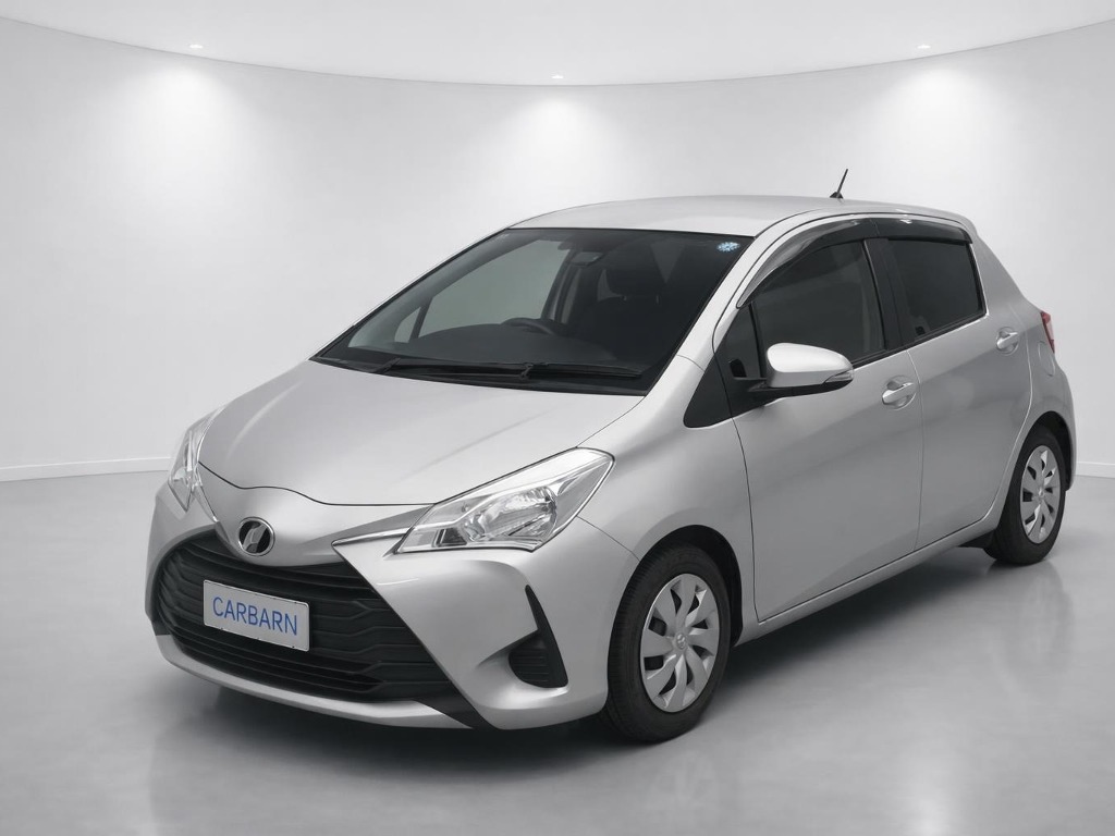 2018 Toyota Vitz F vehicle photo photo 2