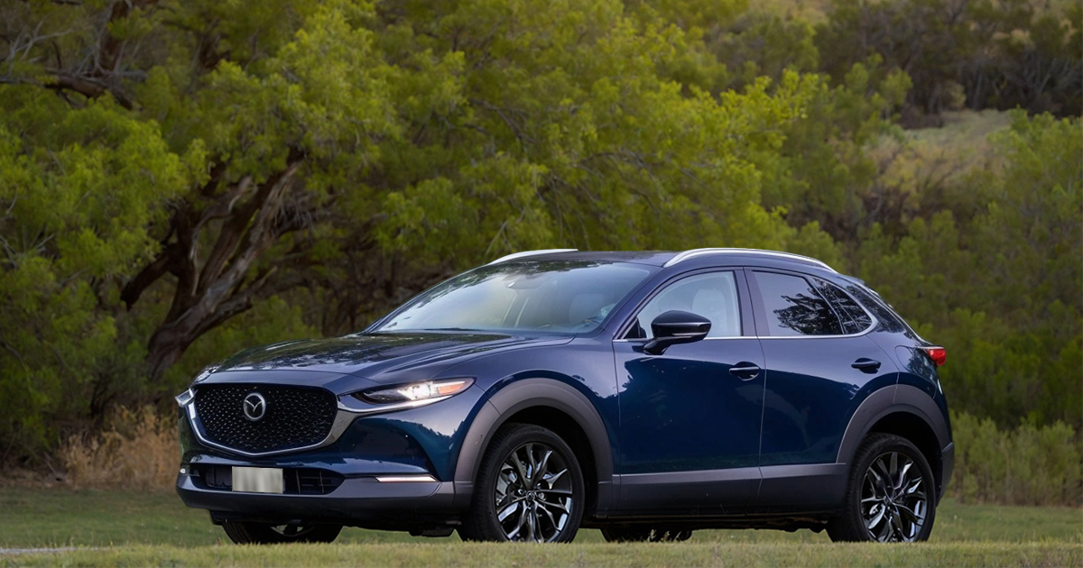 corolla-cross-vs.-mazda-cx-30