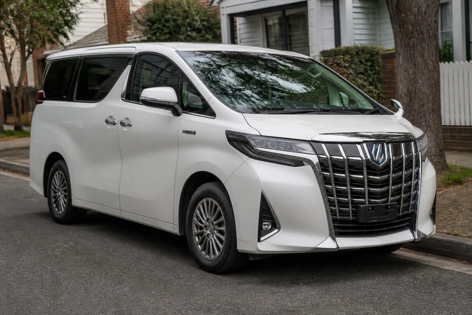 2022 Toyota Alphard — used car available in Australia