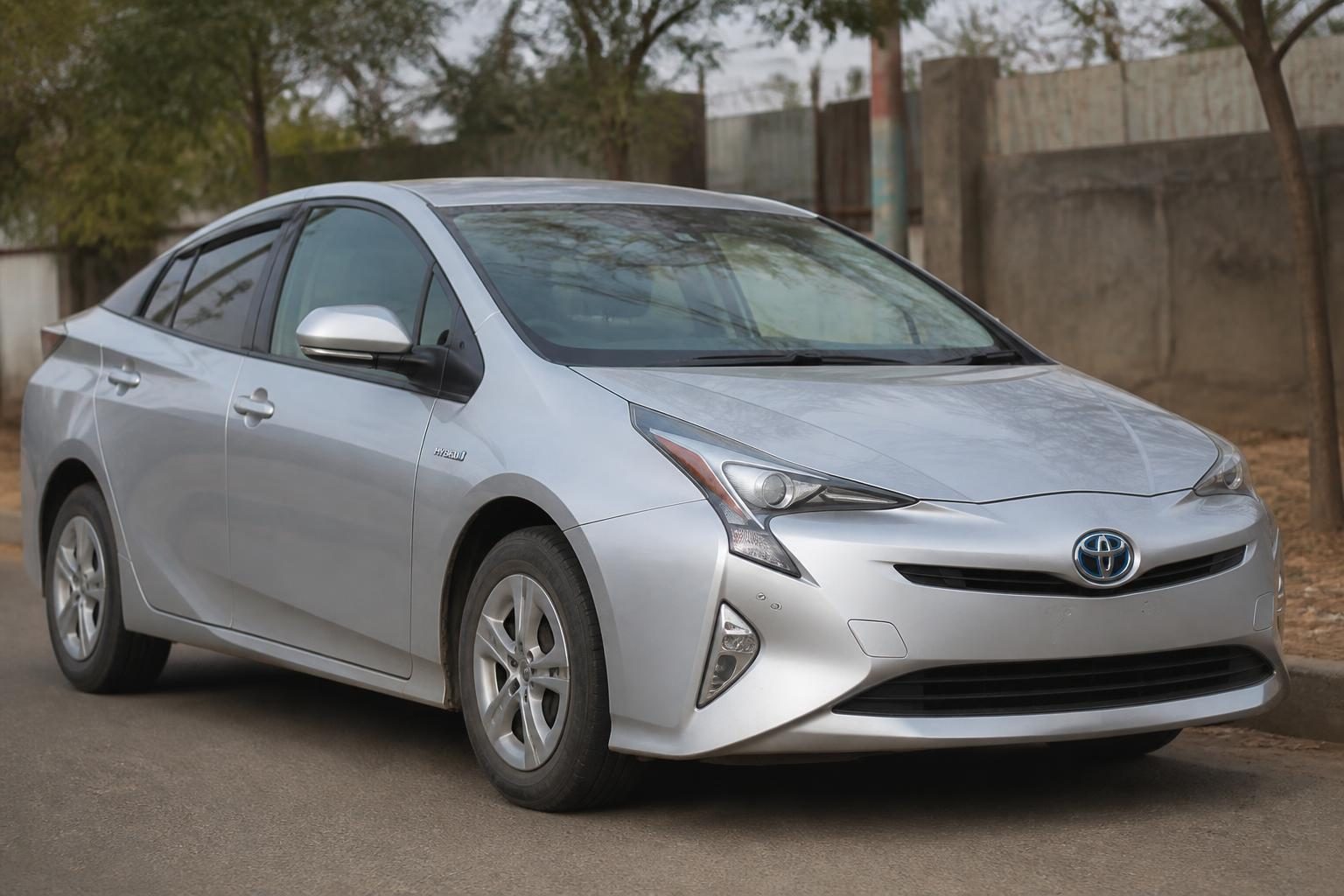 2016 Toyota Prius — used car available in South Sudan