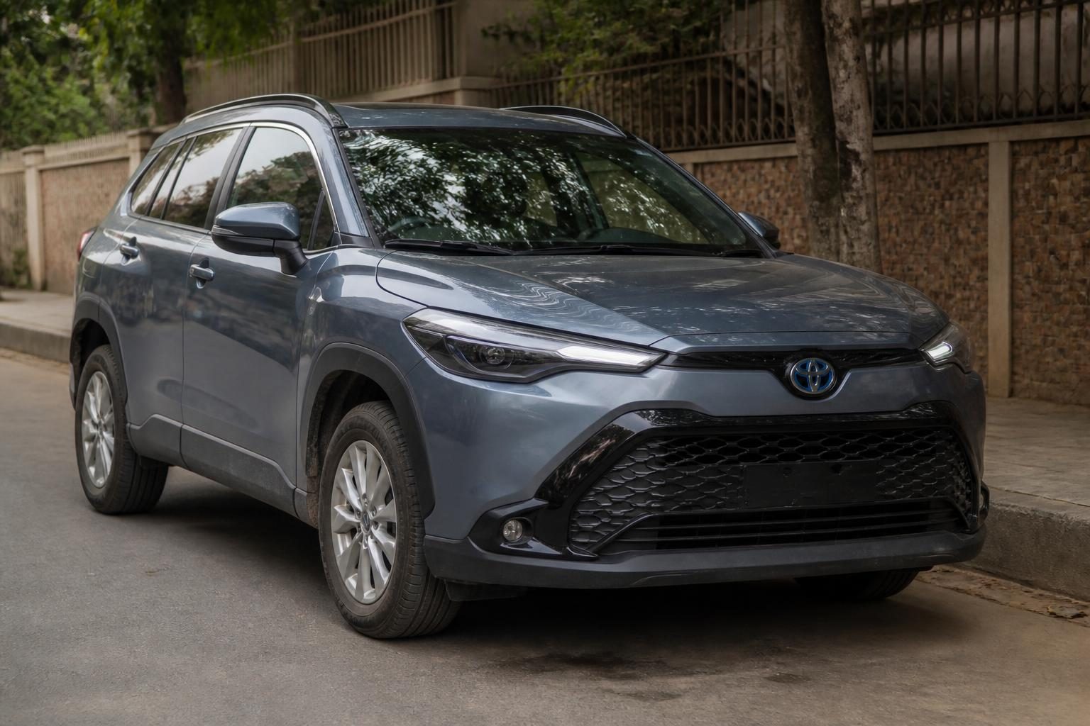 2022 Toyota Corolla Cross Hybrid — used car available in Bangladesh