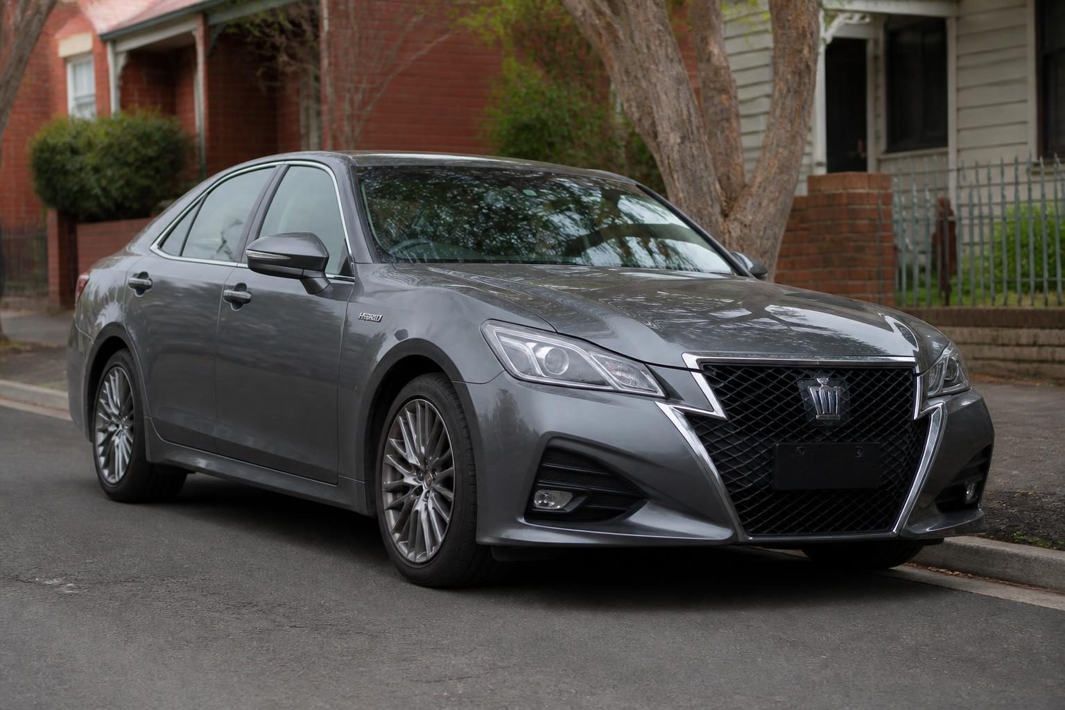 2018 Toyota Crown — used car available in Australia