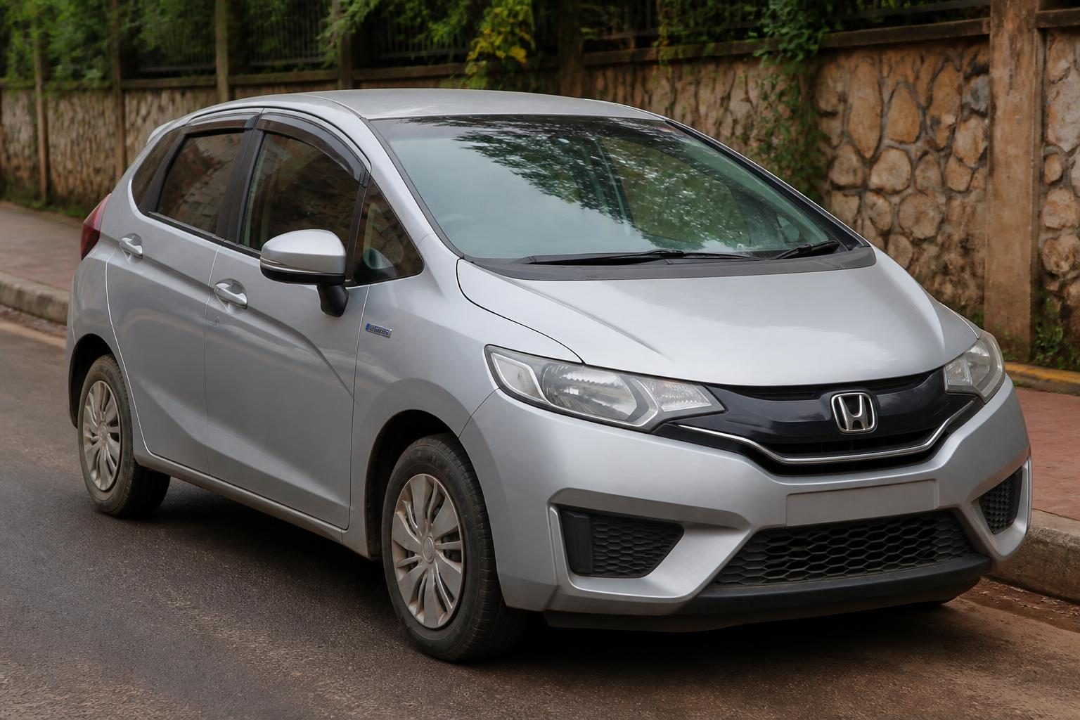 2015 Honda Fit Hybrid — used car available in Uganda