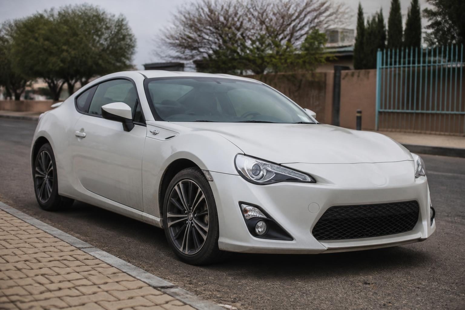 2016 Toyota 86 — Japan-stock vehicle available to import to Botswana