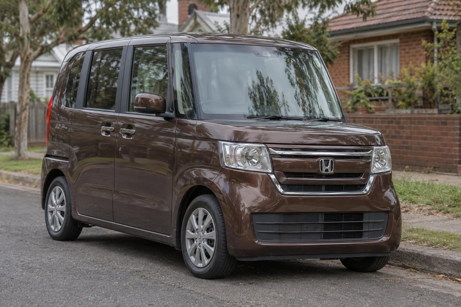 2021 Honda N-Box EX Package JF3, a low-kilometre example of the highest trim in the range