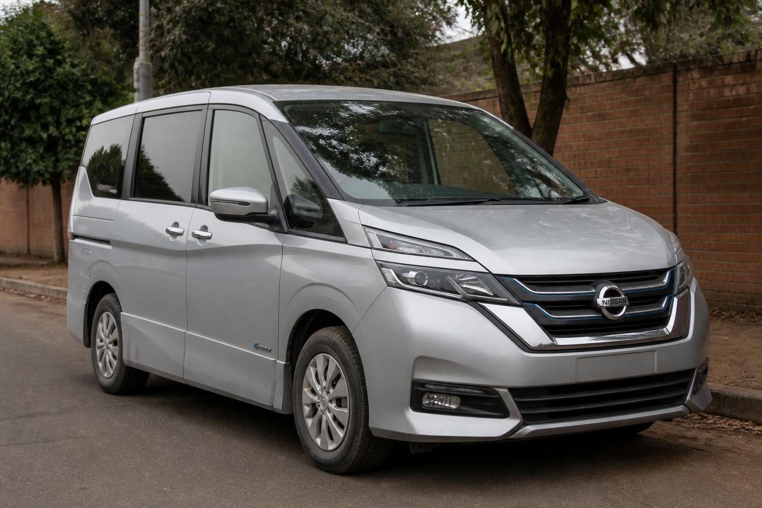 2018 NISSAN Serena — used car available in Malawi