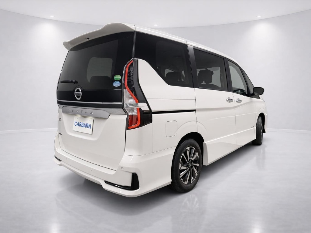 2021 Nissan Serena Highway Star V rear exterior photo 3