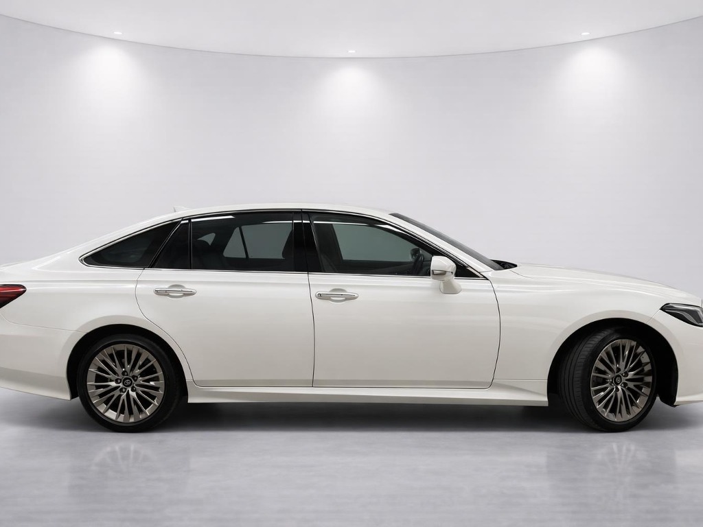 2020 Toyota Crown S Elegance vehicle photo photo 6