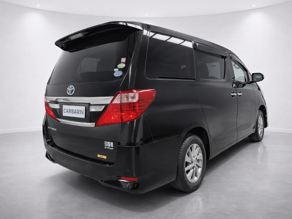 2013 Toyota Alphard Hybrid X 4WD rear exterior photo 3