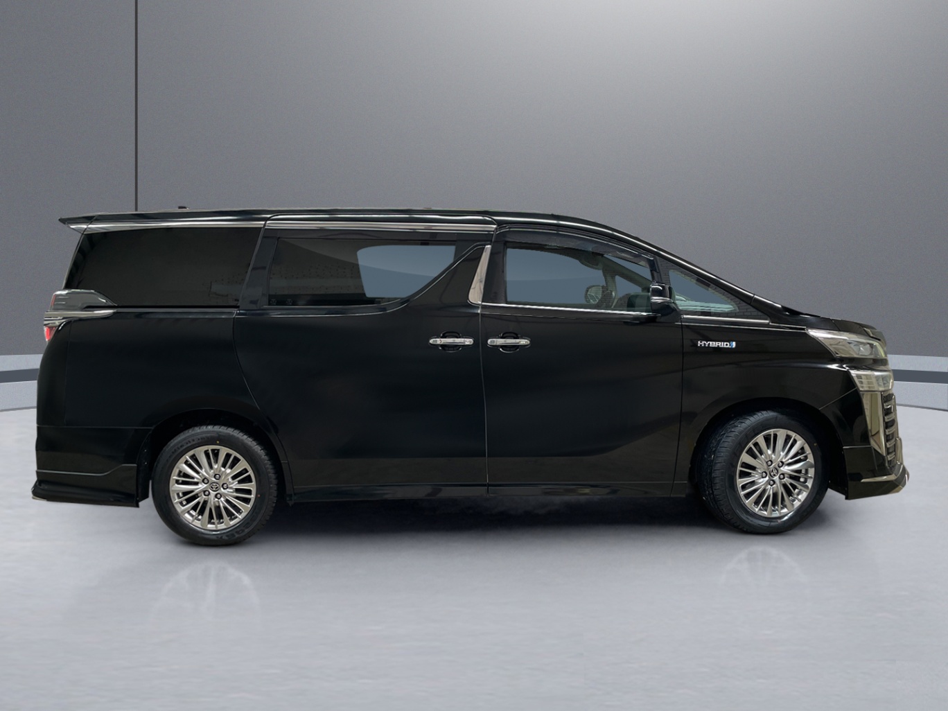 2019 Toyota Vellfire Hybrid ZR vehicle photo photo 7