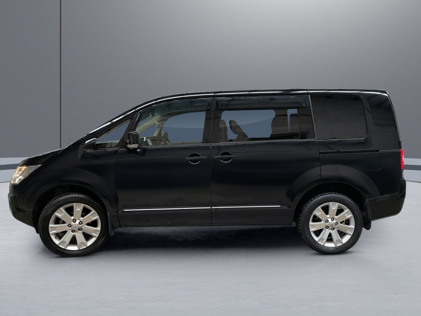 2018 Mitsubishi Delica D:5 D Power Pack -JI vehicle photo photo 3