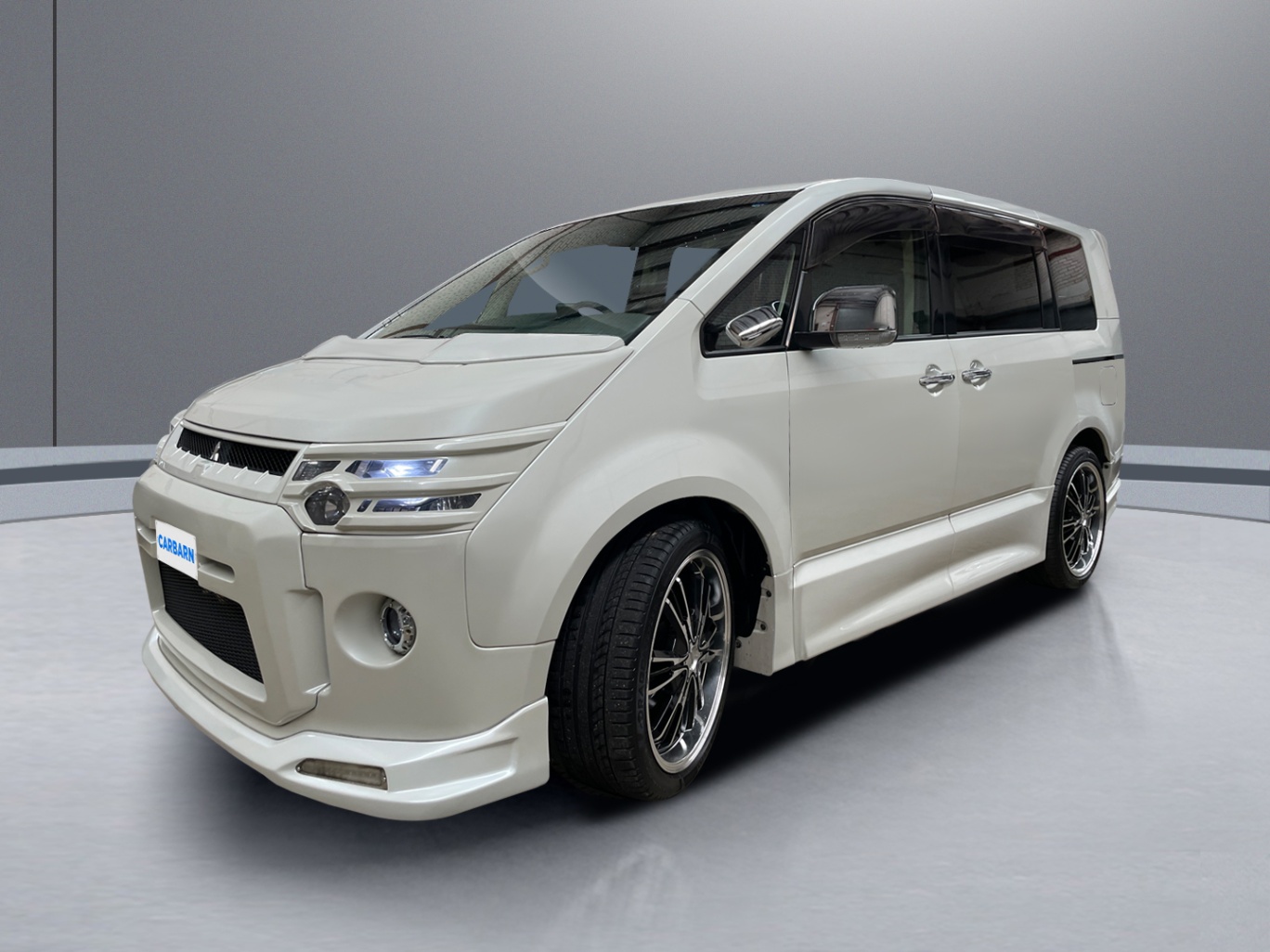 2010 Mitsubishi Delica 2.4 L Wagon 7-Seater, CV5W, 4B12 vehicle photo photo 2