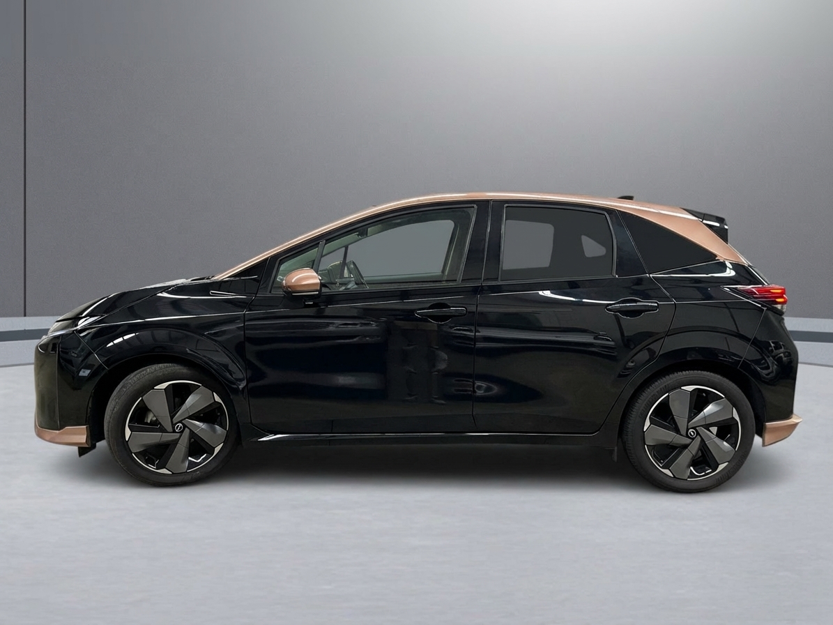 2023 Nissan Aura G Leather Edition vehicle photo photo 3