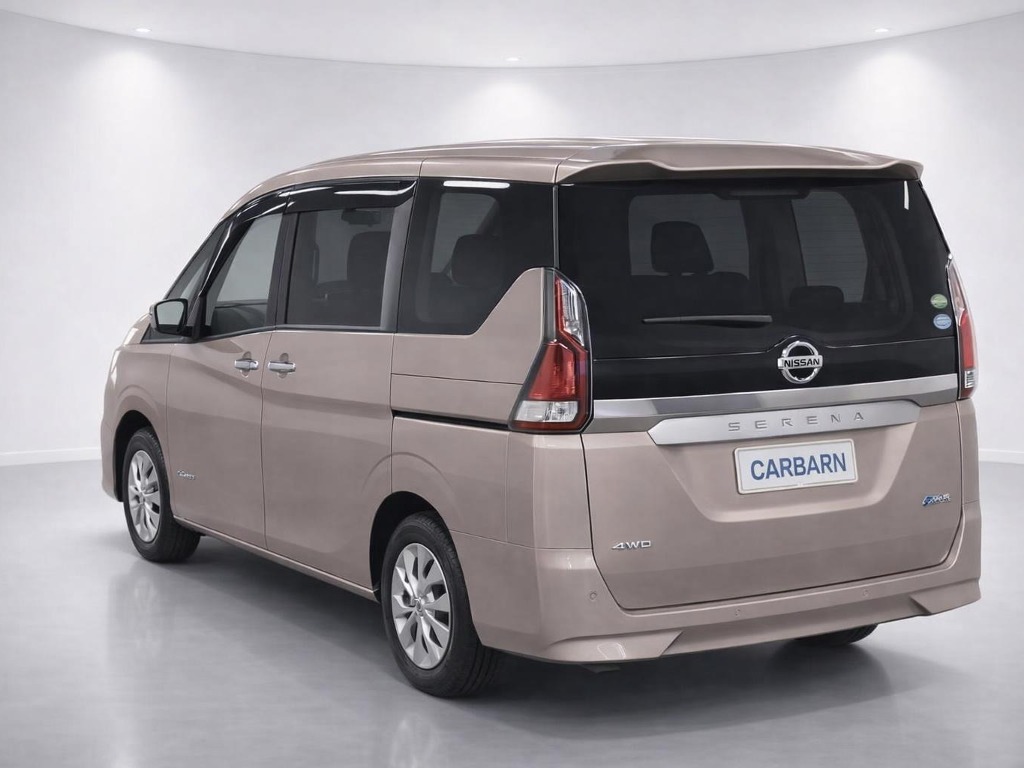 2018 Nissan Serena XV Selection rear exterior