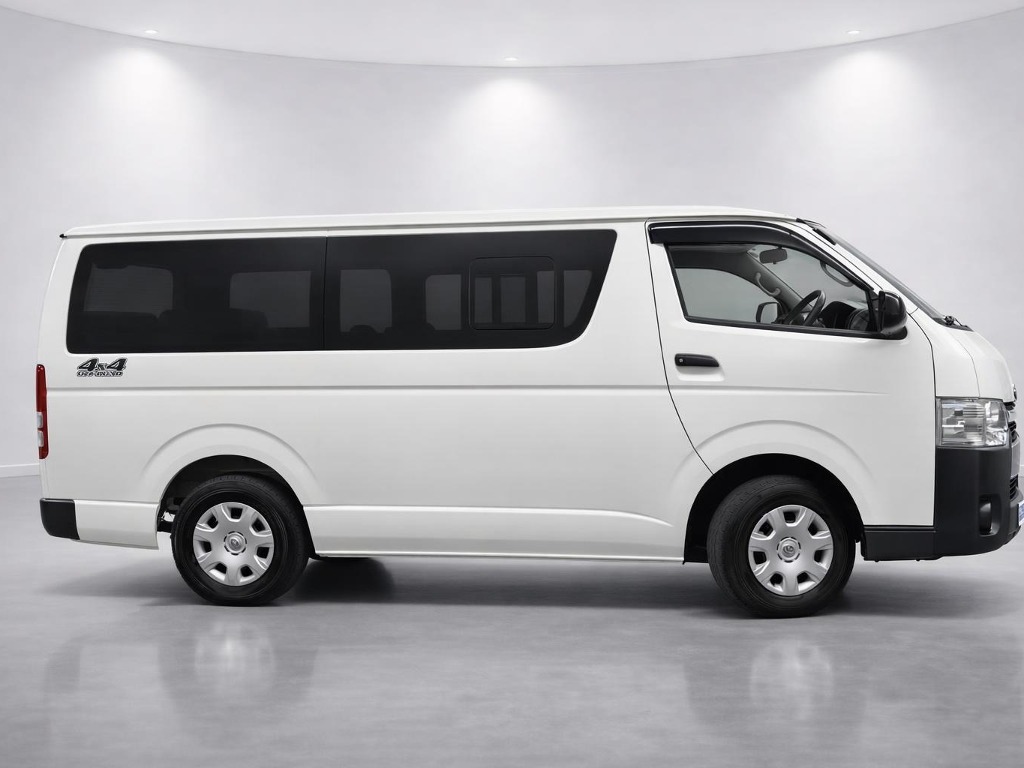 2018 Toyota Hiace DX 4WD side exterior photo 2
