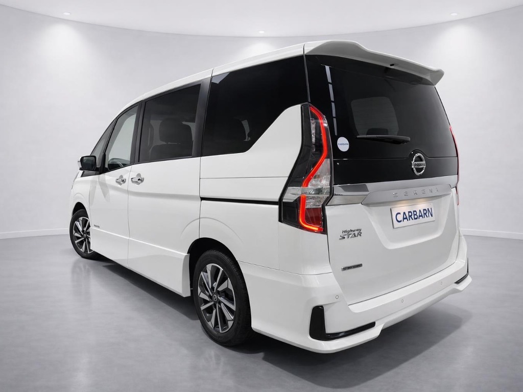 2021 Nissan Serena Highway Star V rear exterior
