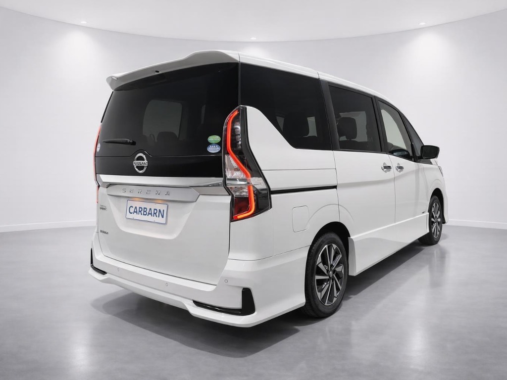 2021 Nissan Serena Highway Star V side exterior photo 2