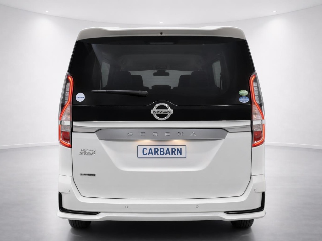 2021 Nissan Serena Highway Star V rear exterior photo 2