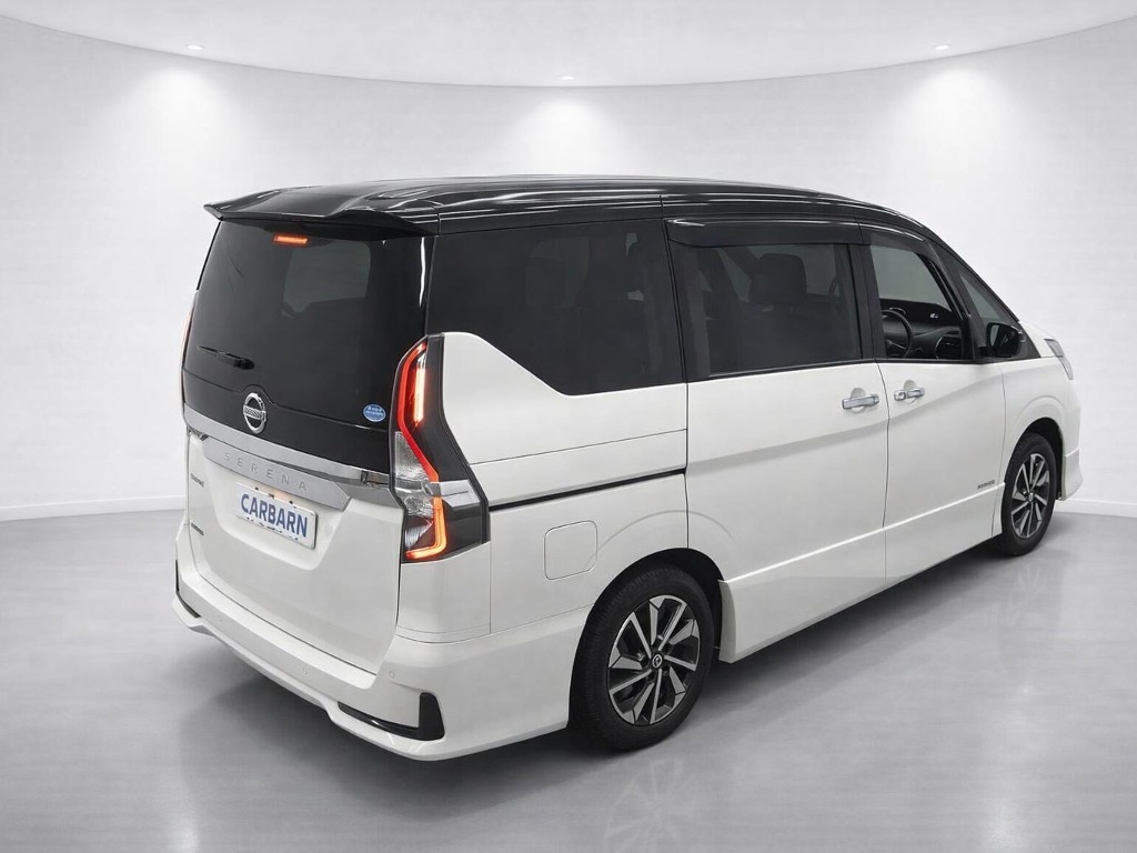 2021 Nissan Serena Highway Star V vehicle photo photo 3