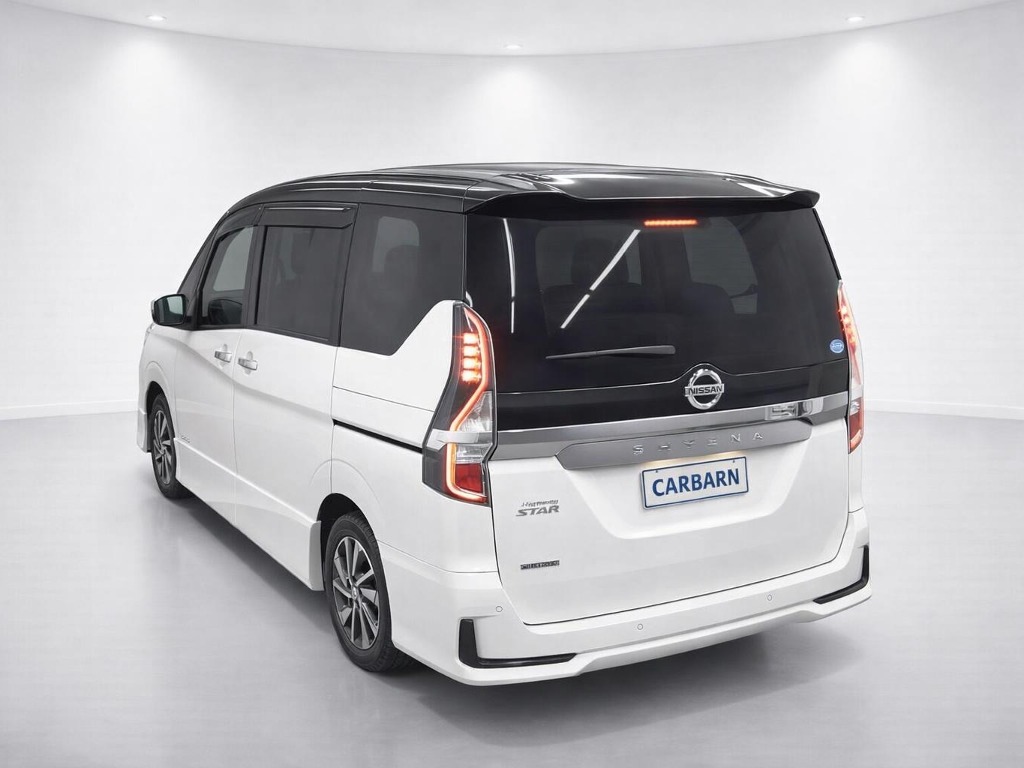 2021 Nissan Serena Highway Star V vehicle photo photo 4