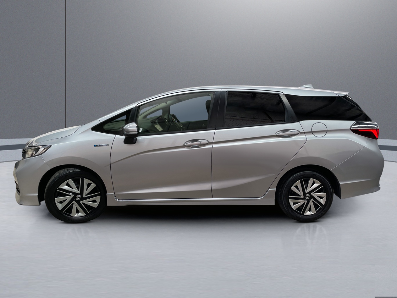 2019 Honda Shuttle Hybrid vehicle photo photo 3