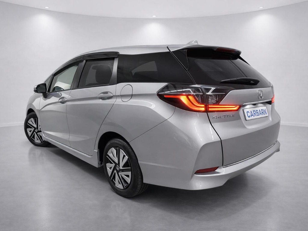 2020 Honda Shuttle Hybrid Honda Sensing rear exterior