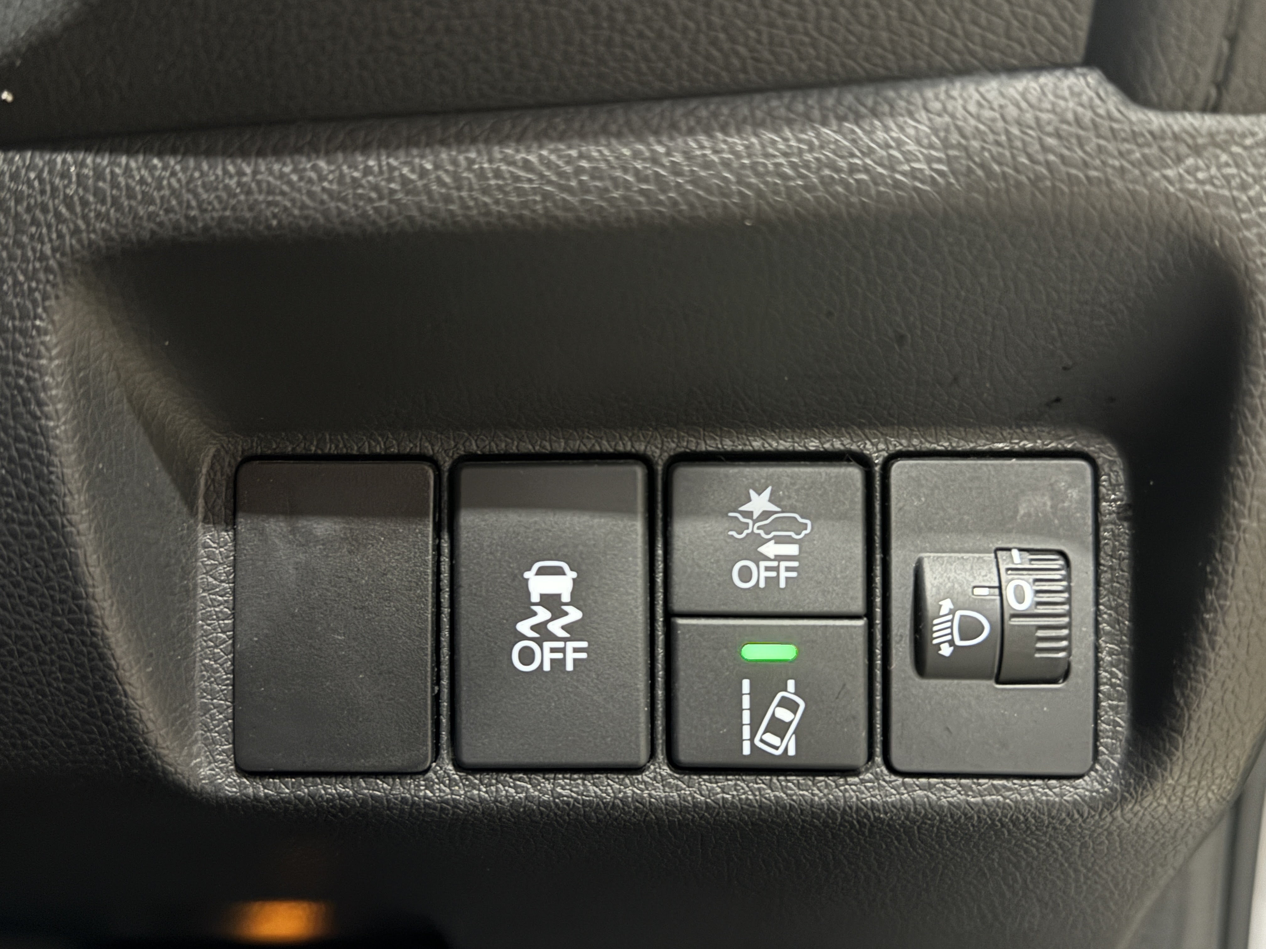 2020 Honda Shuttle Hybrid Honda Sensing vehicle photo