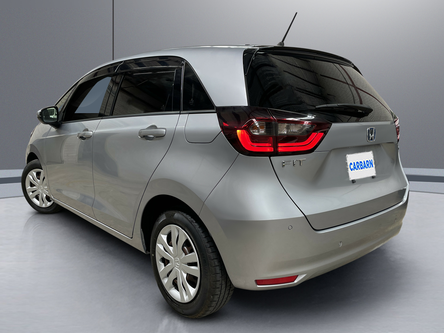 2020 Honda Fit E:hev Basic vehicle photo photo 4