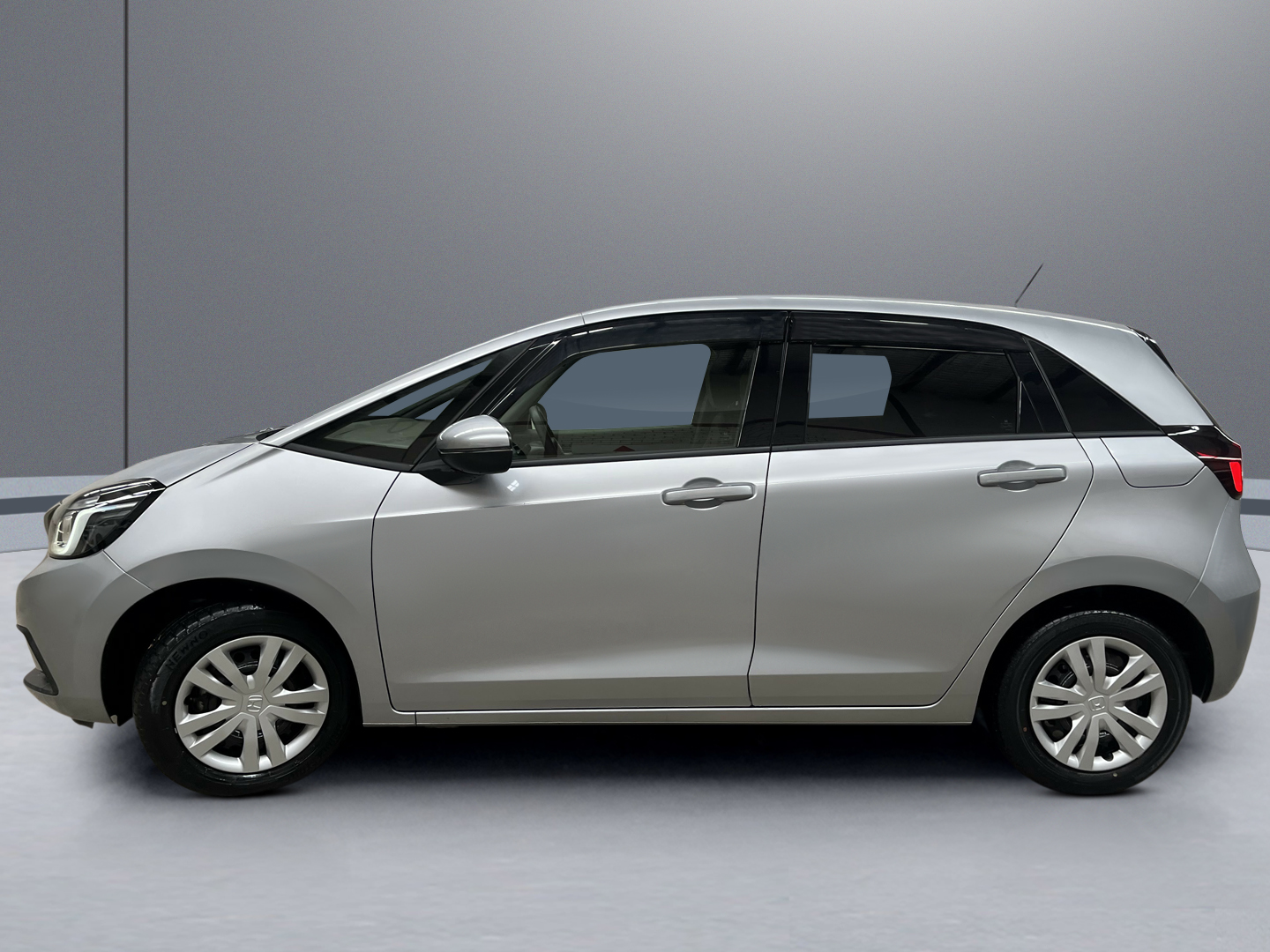 2020 Honda Fit e:HEV Basic vehicle photo photo 3