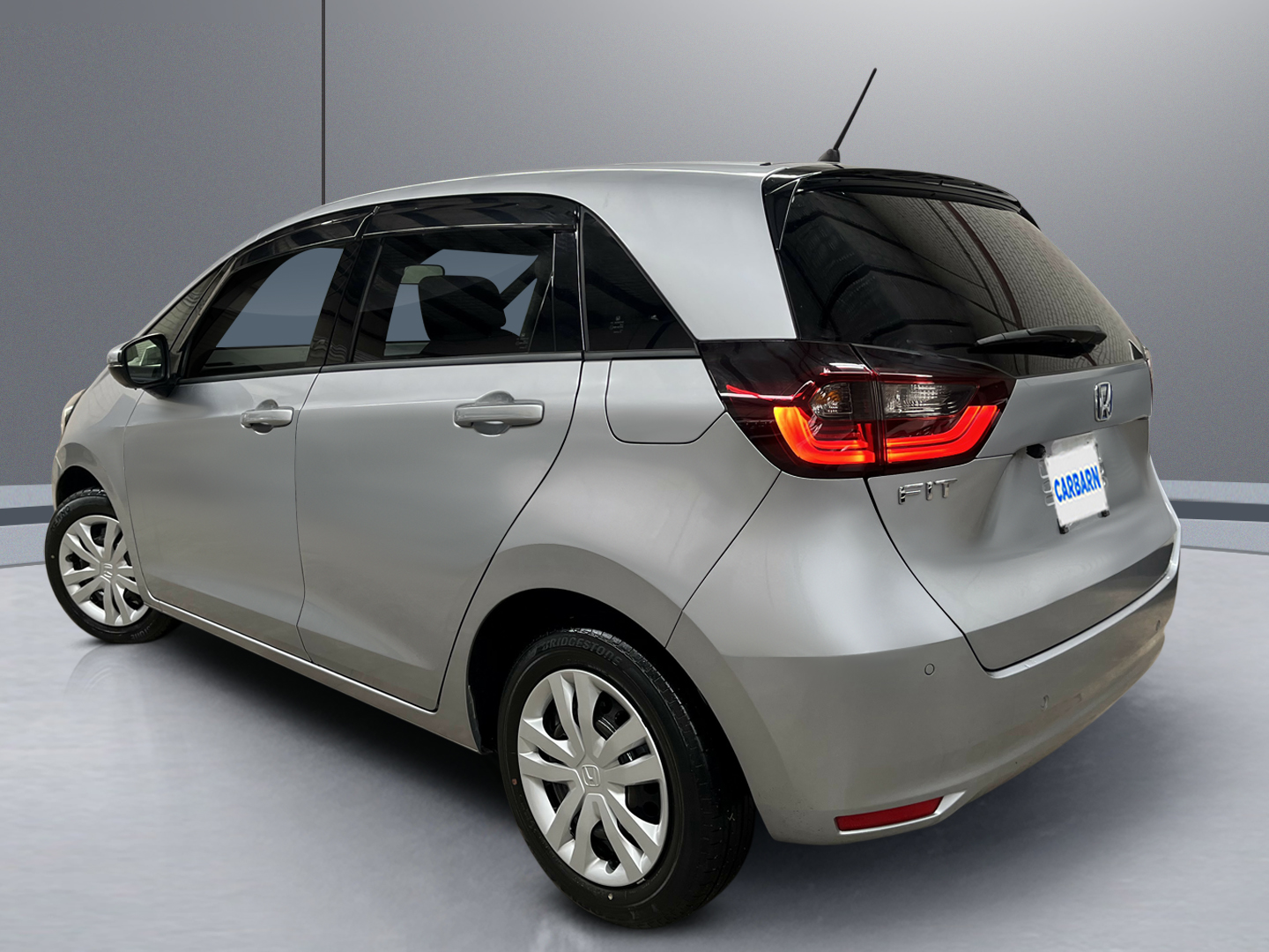 2020 Honda Fit e:HEV Basic vehicle photo photo 4