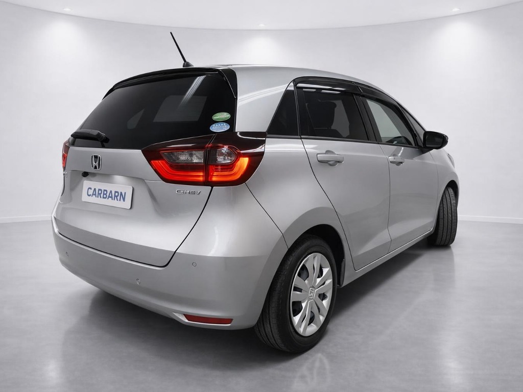 2020 Honda Fit E:hev Basic vehicle photo photo 6