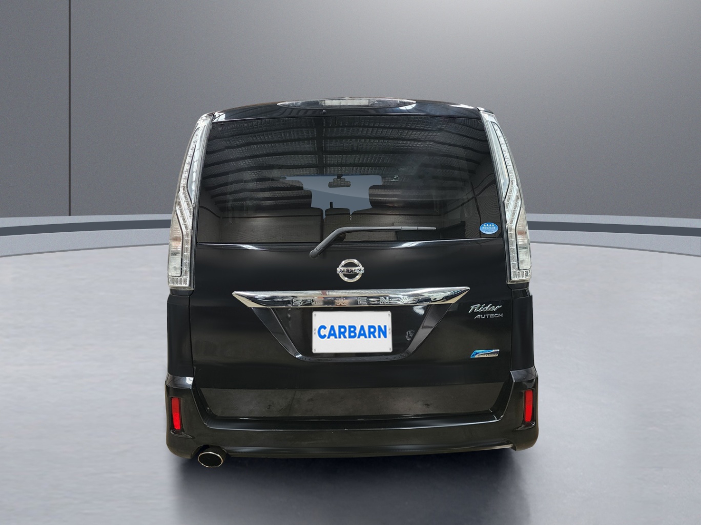2014 Nissan Serena Hybrid vehicle photo photo 5