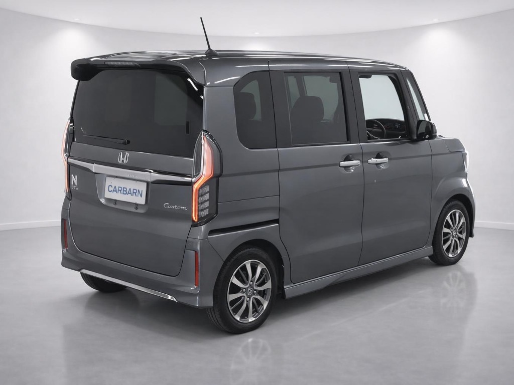 2021 Honda N-Box L vehicle photo photo 4