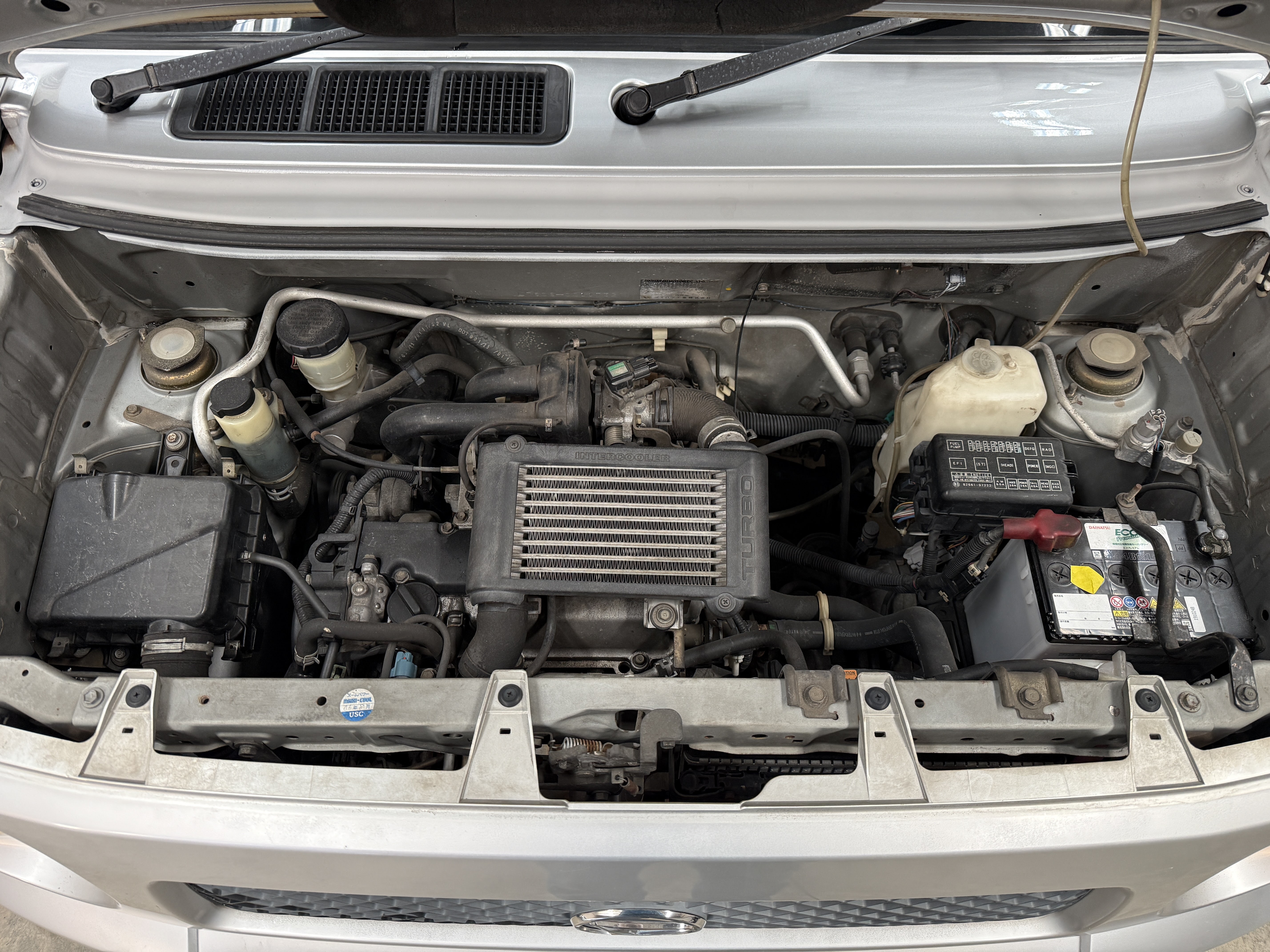 2001 Daihatsu Naked G 4WD Turbo engine bay