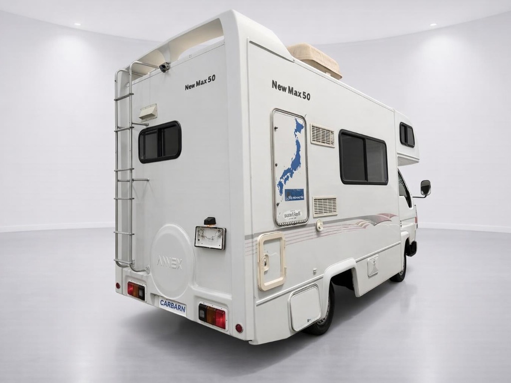 1999 Toyota Camroad Motorhome rear exterior photo 3