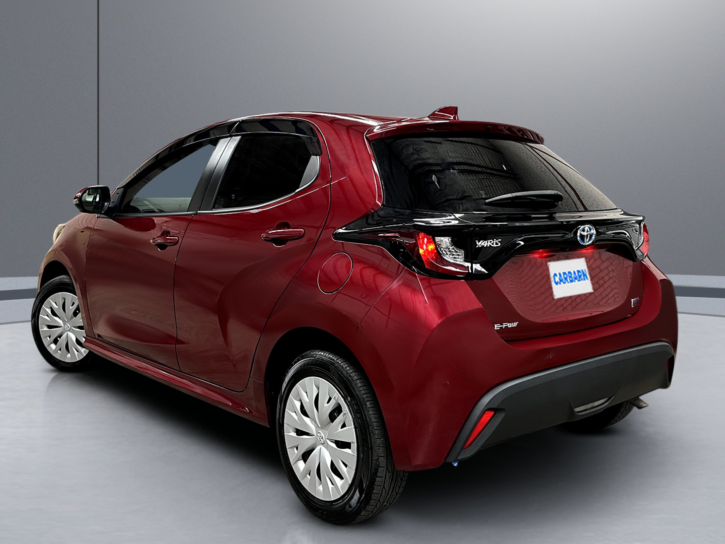 2020 Toyota Yaris Hybrid X vehicle photo photo 4