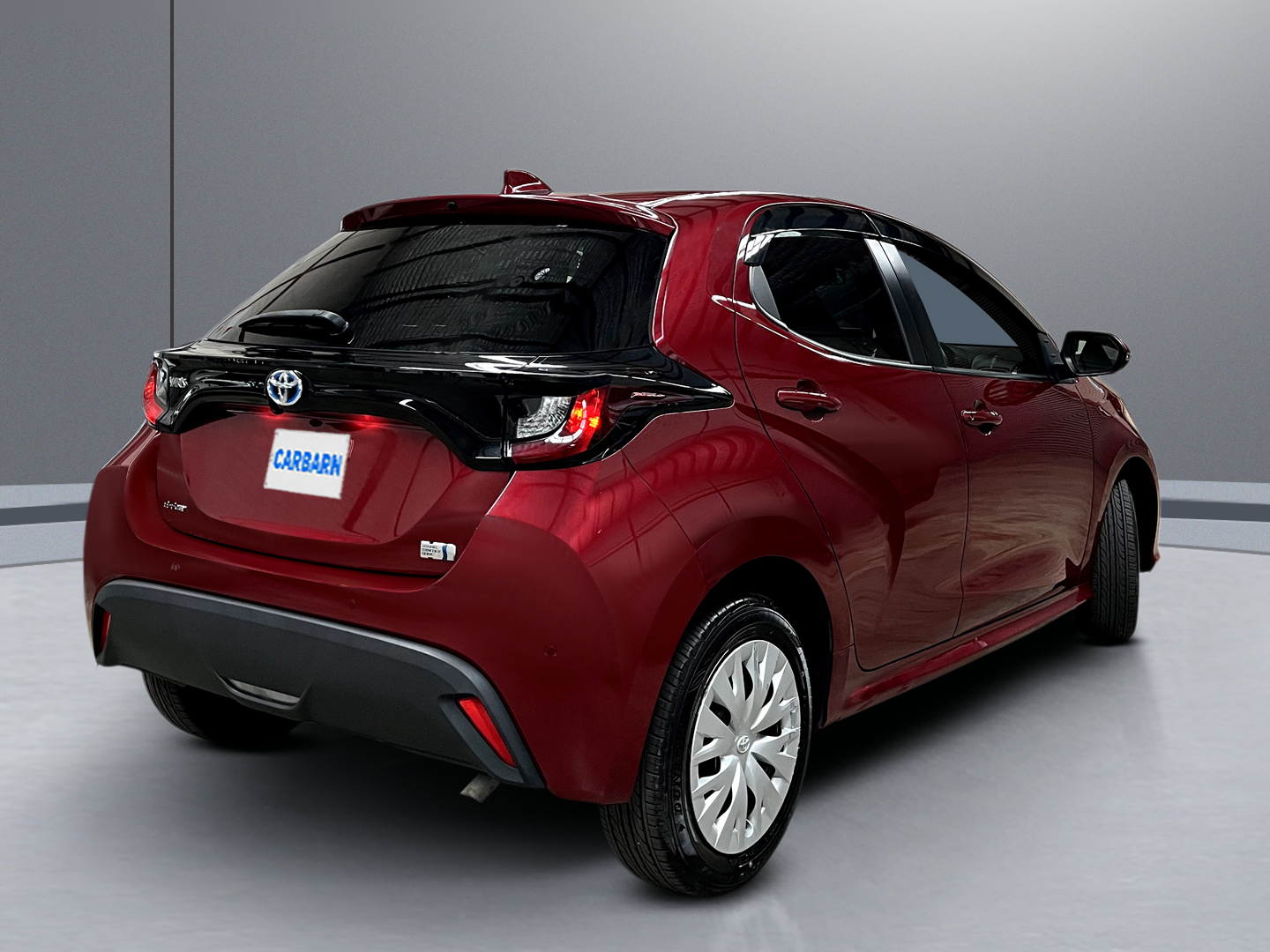 2020 Toyota Yaris Hybrid X vehicle photo photo 6