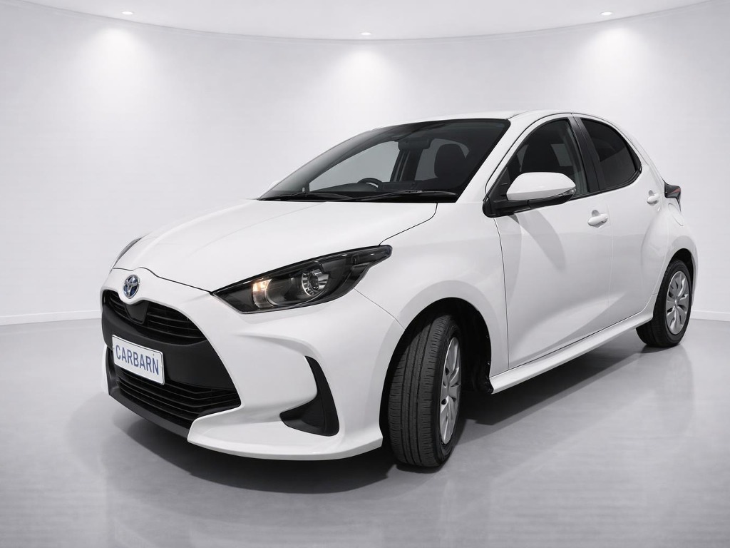 2023 Toyota Yaris Hybrid X 4WD front exterior at Carbarn Lidcombe photo 2