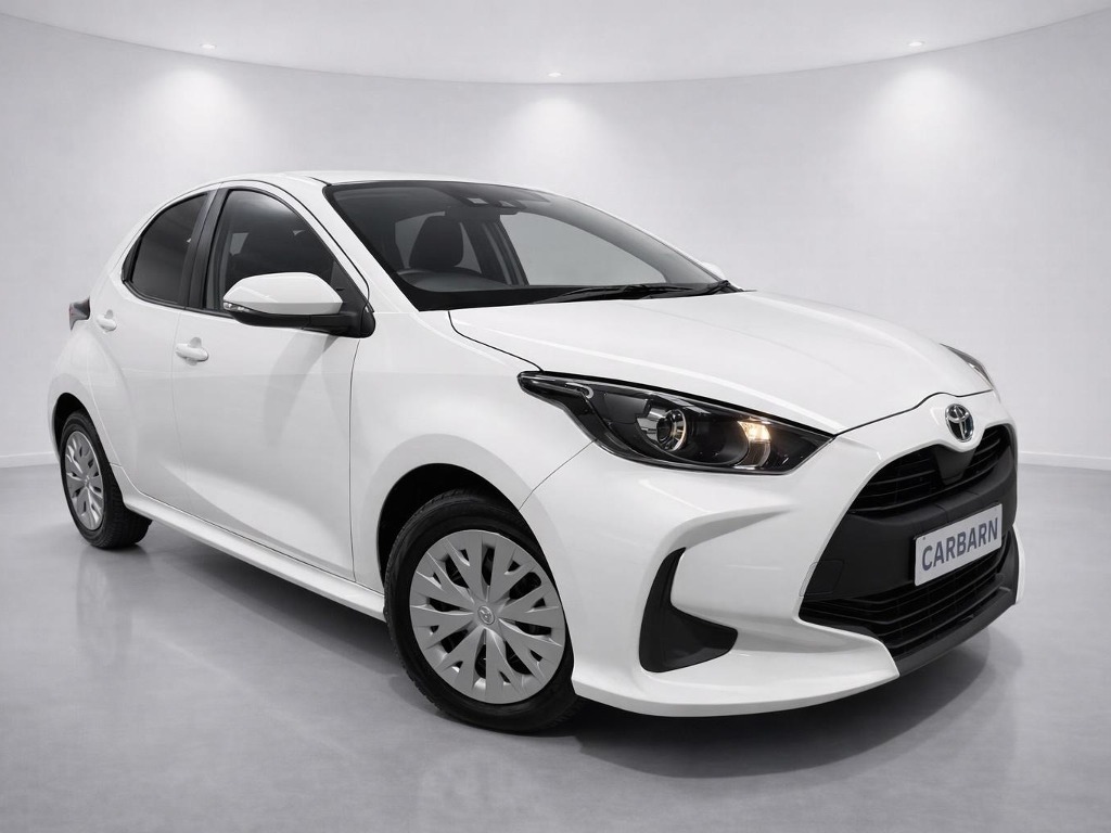 2022 TOYOTA YARIS HYBRID X AWD