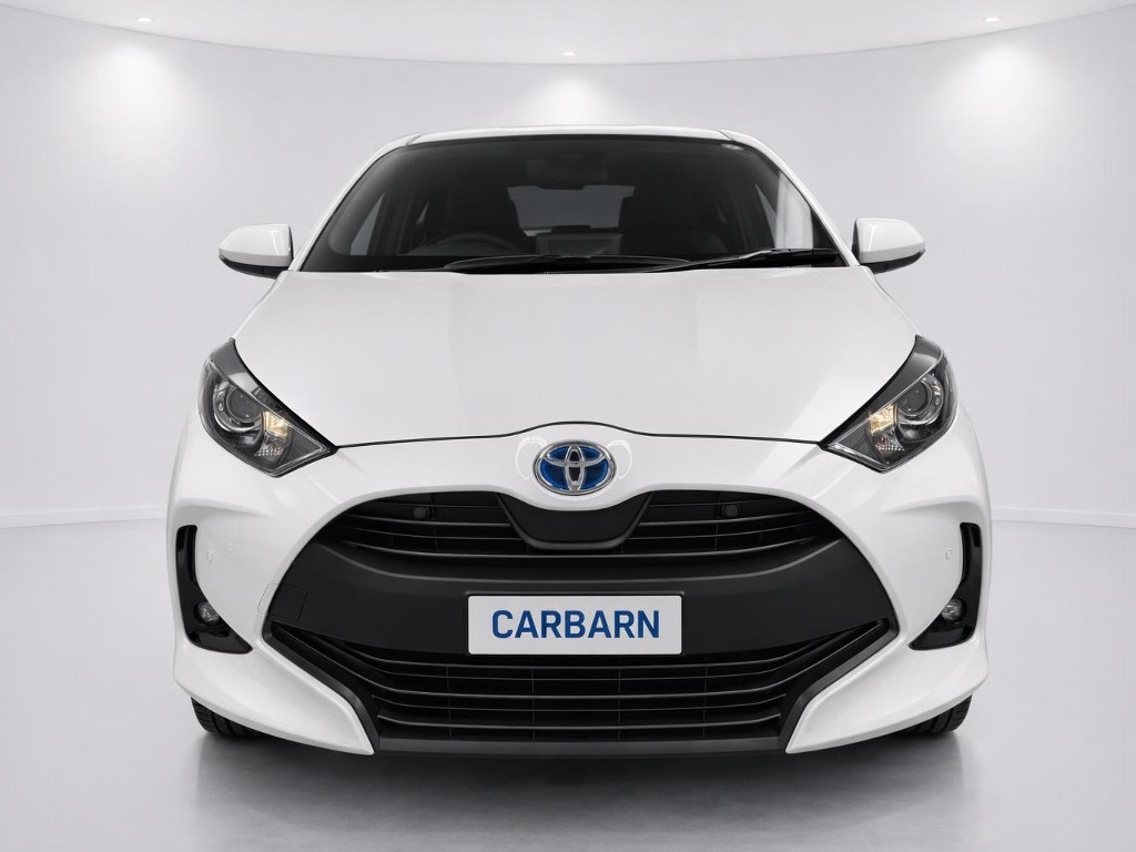 2023 Toyota Yaris Hybrid X 4WD vehicle photo photo 8