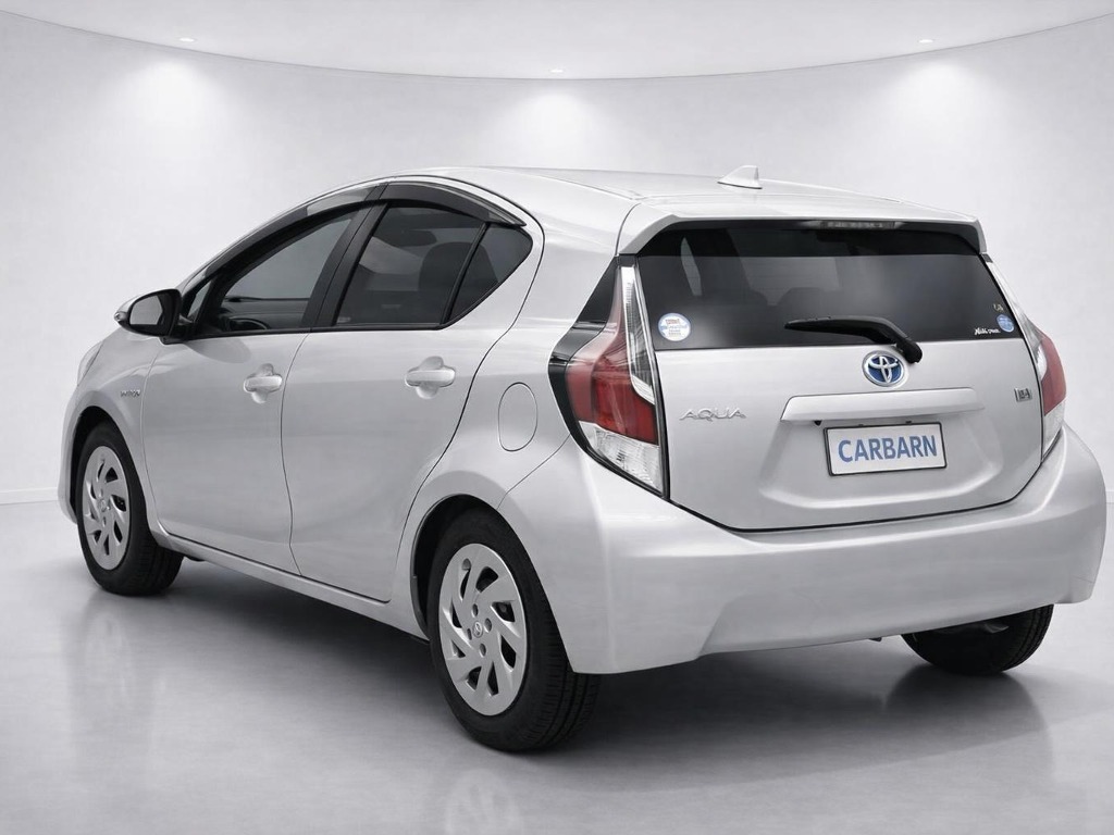 2016 Toyota aqua S Welcab rear exterior