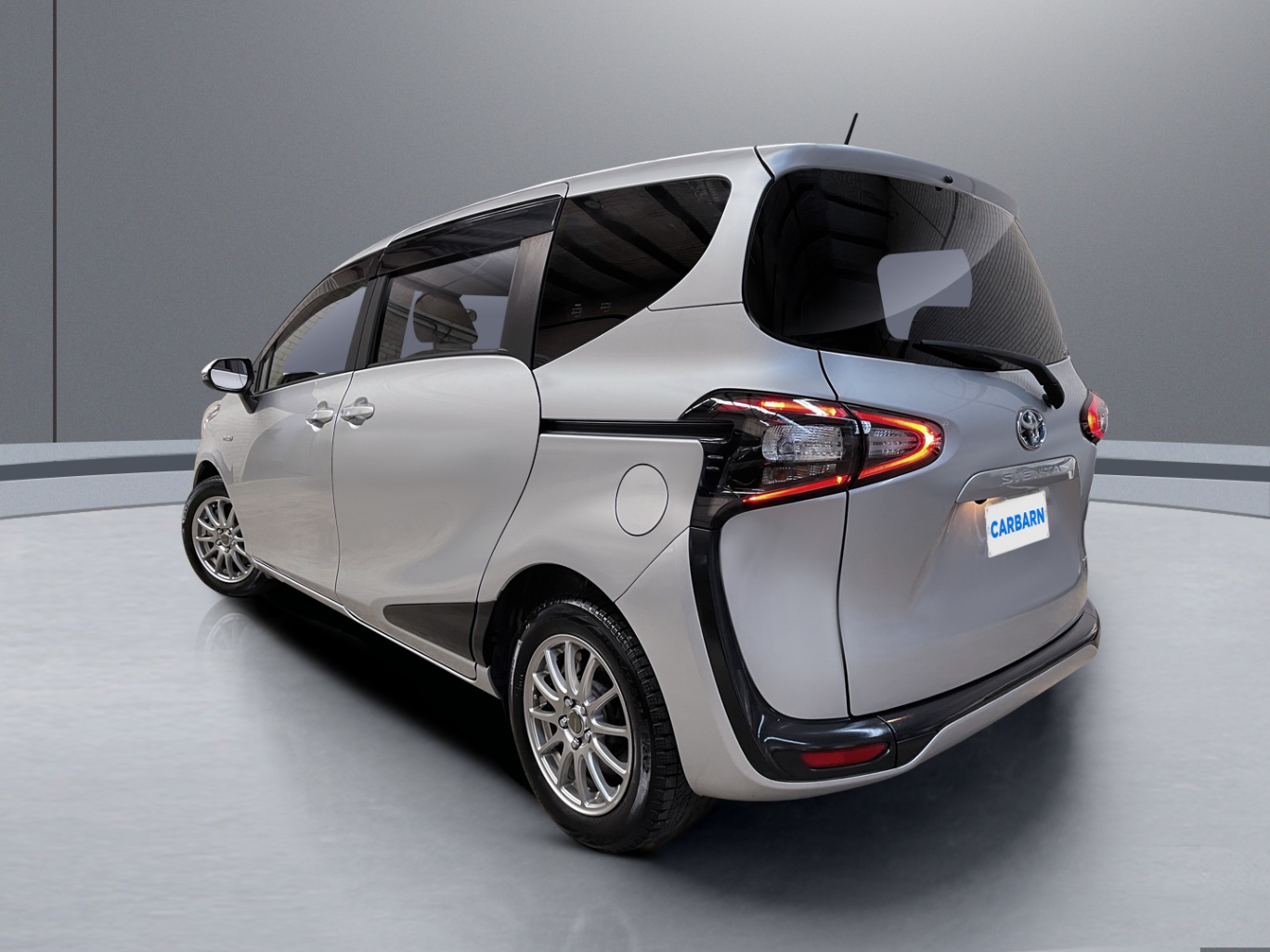 2015 Toyota Sienta Hybrid Wagon 1.5L NHP170, 1NZ-FXE vehicle photo photo 4