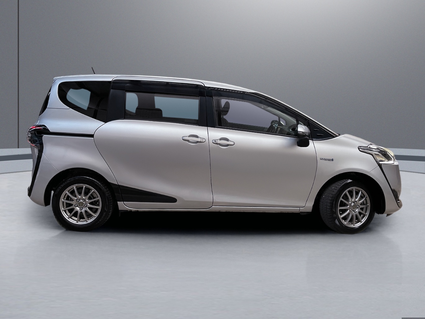 2015 Toyota Sienta Hybrid Wagon 1.5L NHP170, 1NZ-FXE vehicle photo photo 6