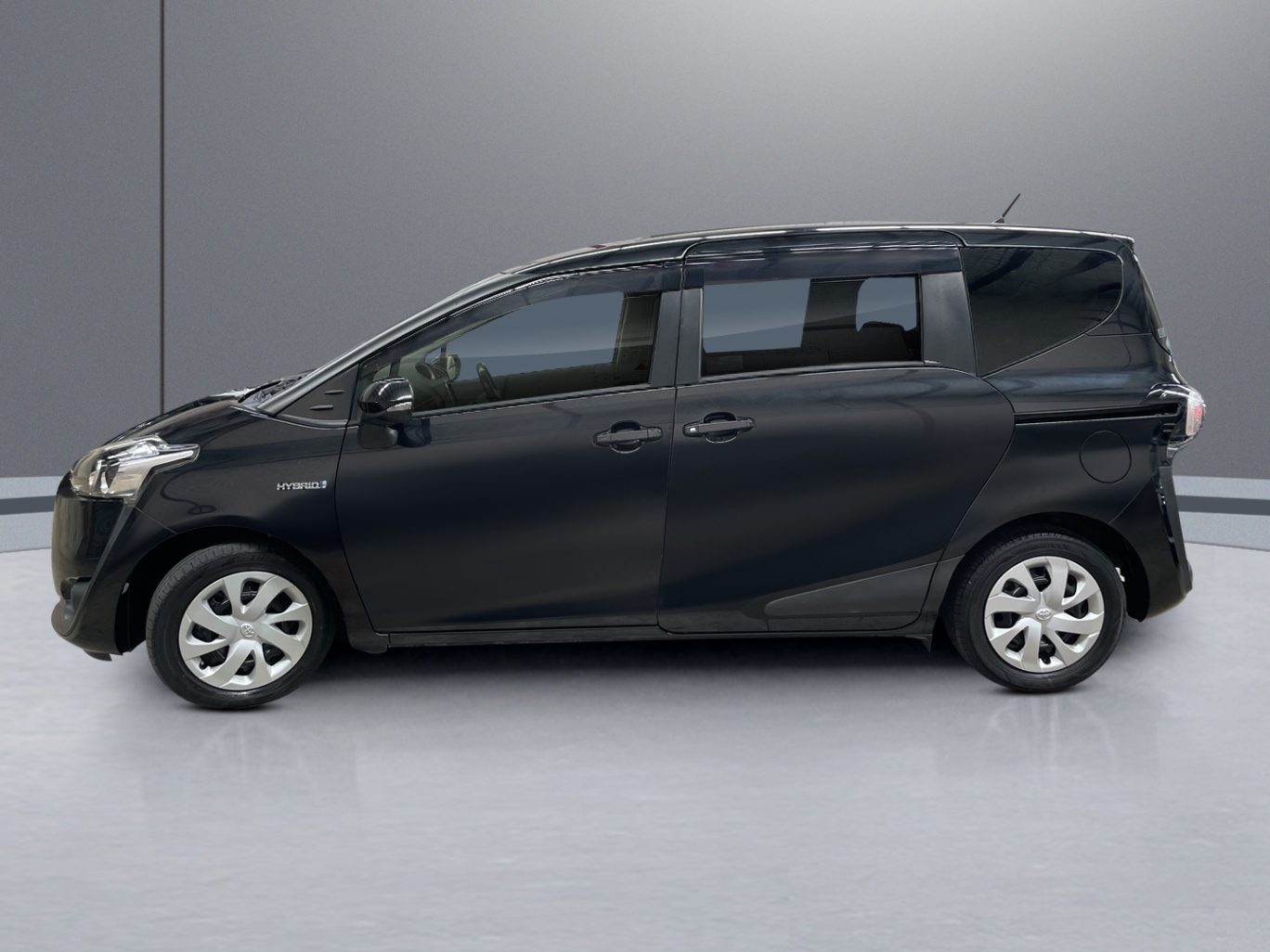 2015 Toyota Sienta G Hybrid vehicle photo photo 3