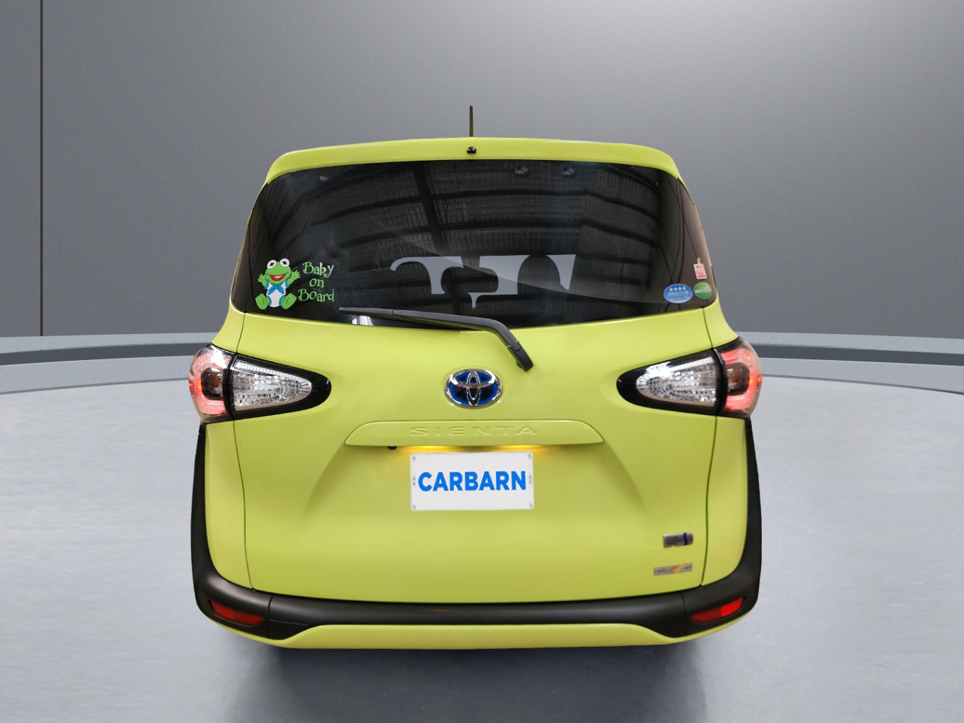 2018 Toyota Sienta Hybrid Wagon 1.5L NHP170, 1NZ-FXE vehicle photo photo 5