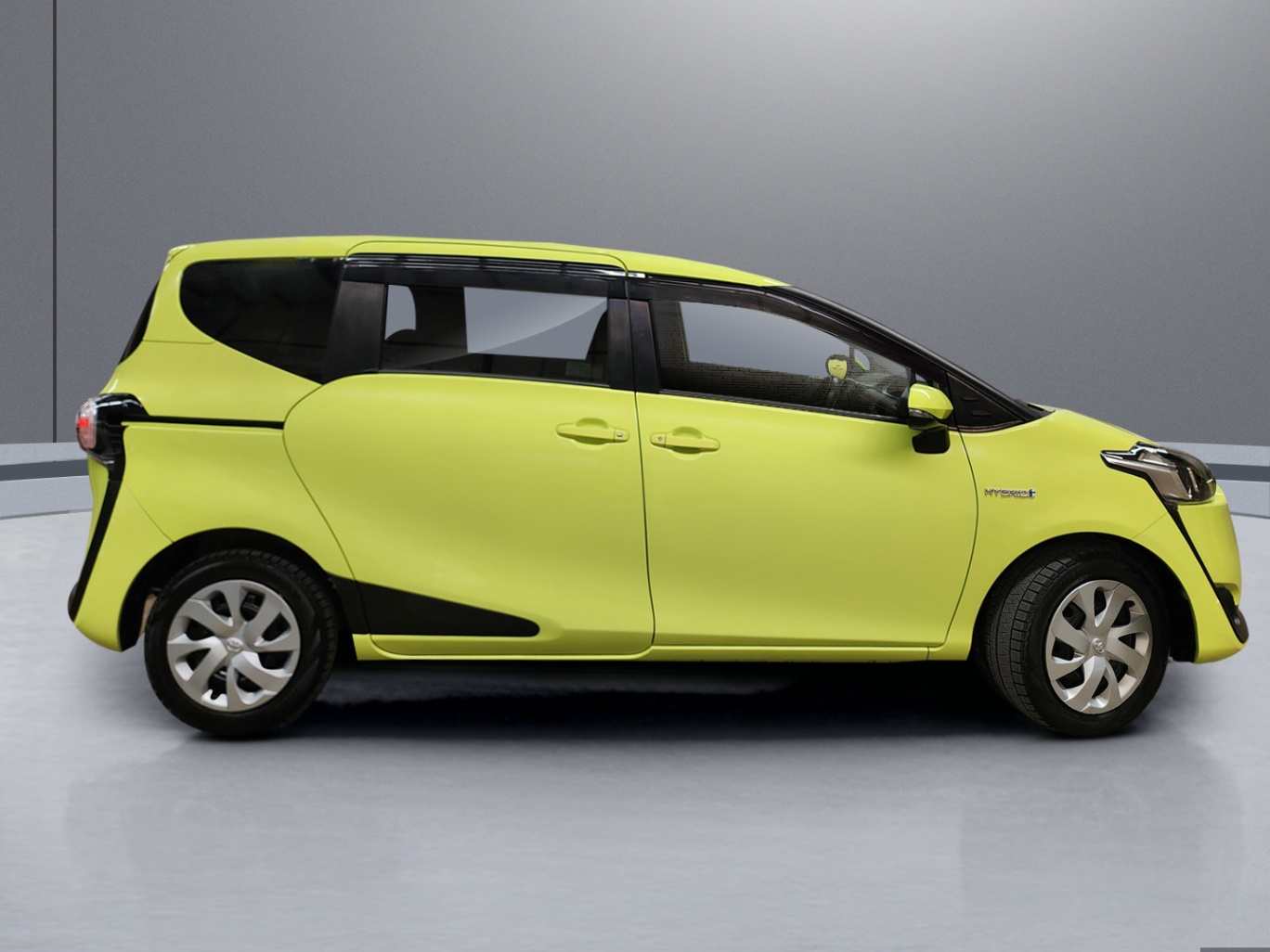 2018 Toyota Sienta Hybrid Wagon 1.5L NHP170, 1NZ-FXE vehicle photo photo 7