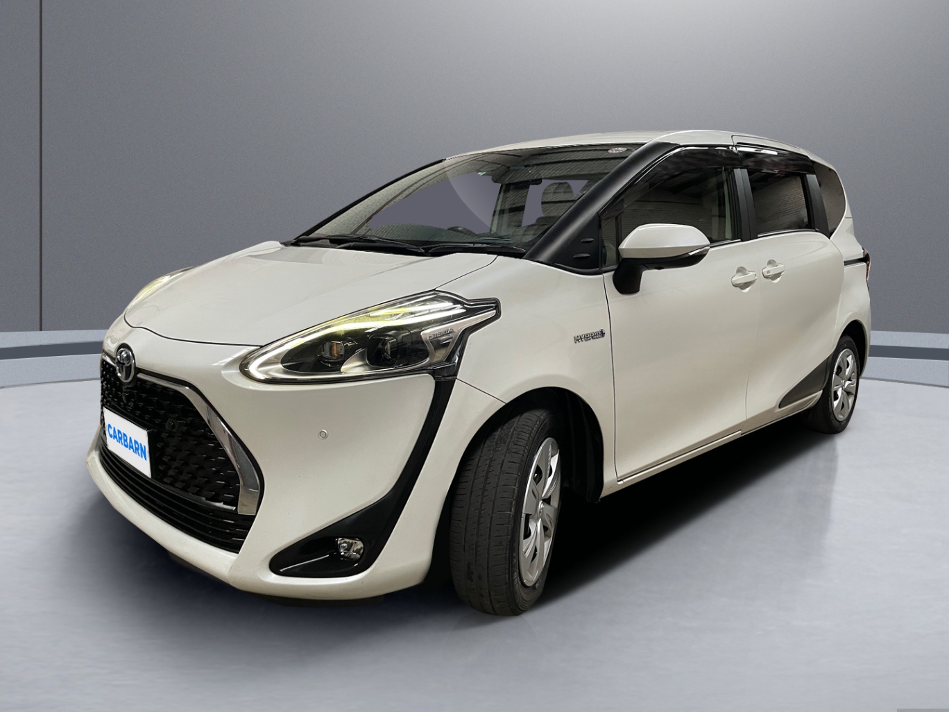 2018 Toyota Sienta Hybrid Wagon 1.5L NHP170, 1NZ-FXE vehicle photo photo 2