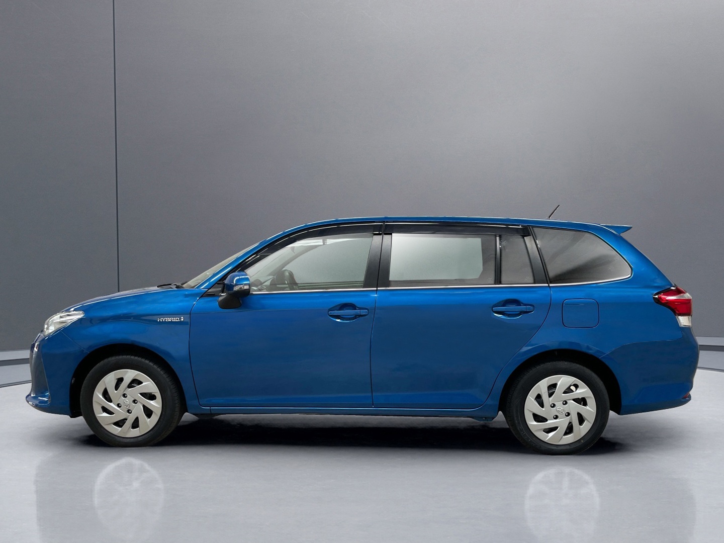 2018 Toyota Corolla Fielder 1.5i Hybrid NKE165G, 1NZFXE vehicle photo photo 3
