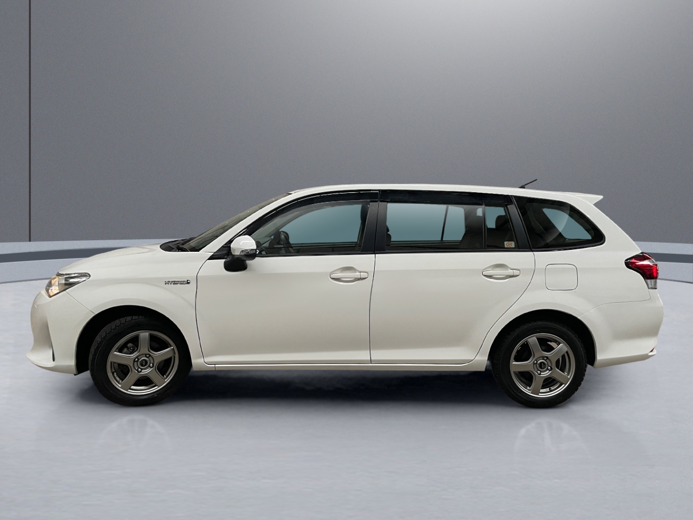 2019 Toyota Corolla Fielder Hybrid Wagon CVT NKE165G, 1.5i 1NZFXE vehicle photo photo 3