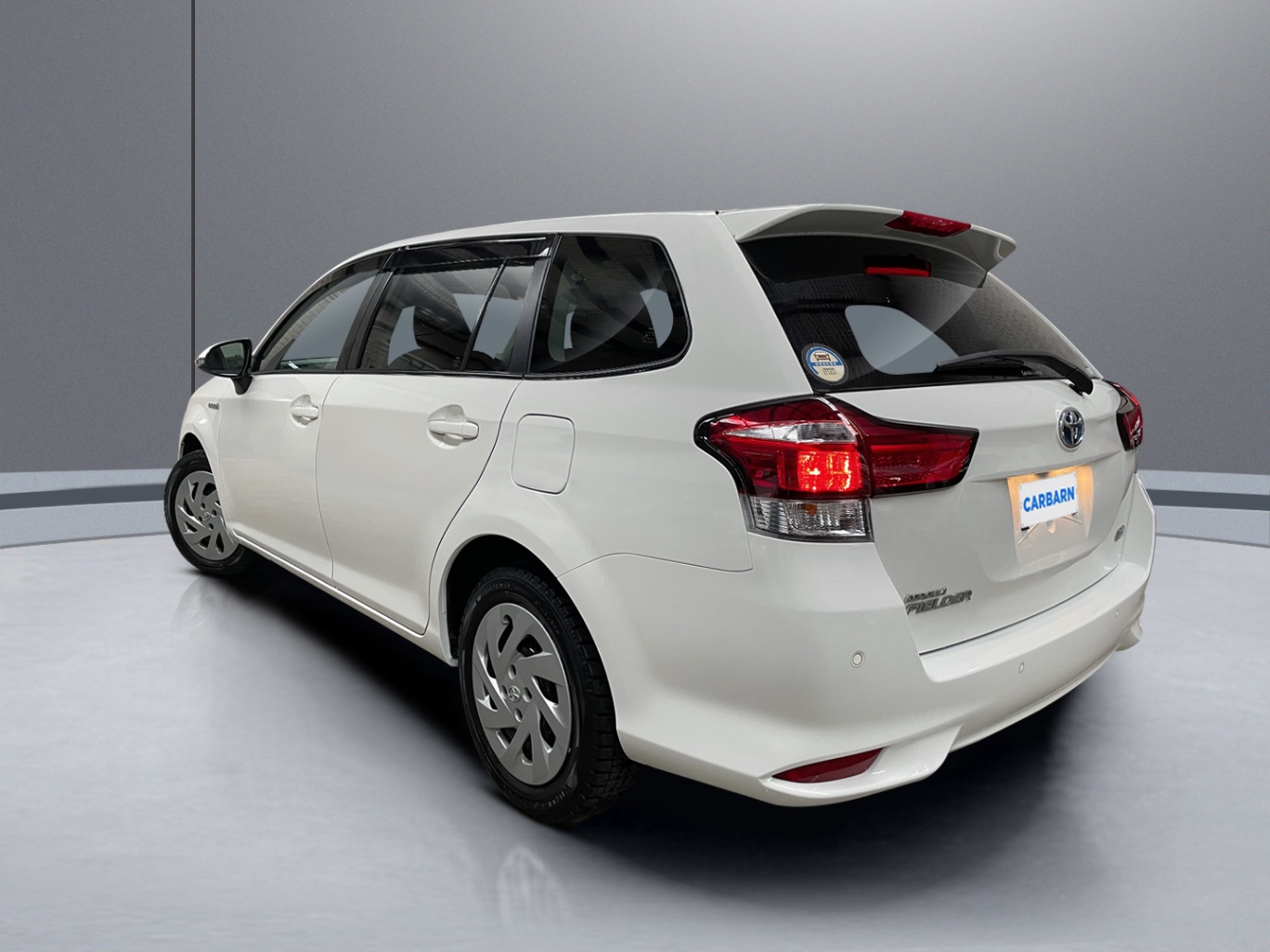 2019 Toyota Corolla Fielder Fielder Hybrid vehicle photo photo 4